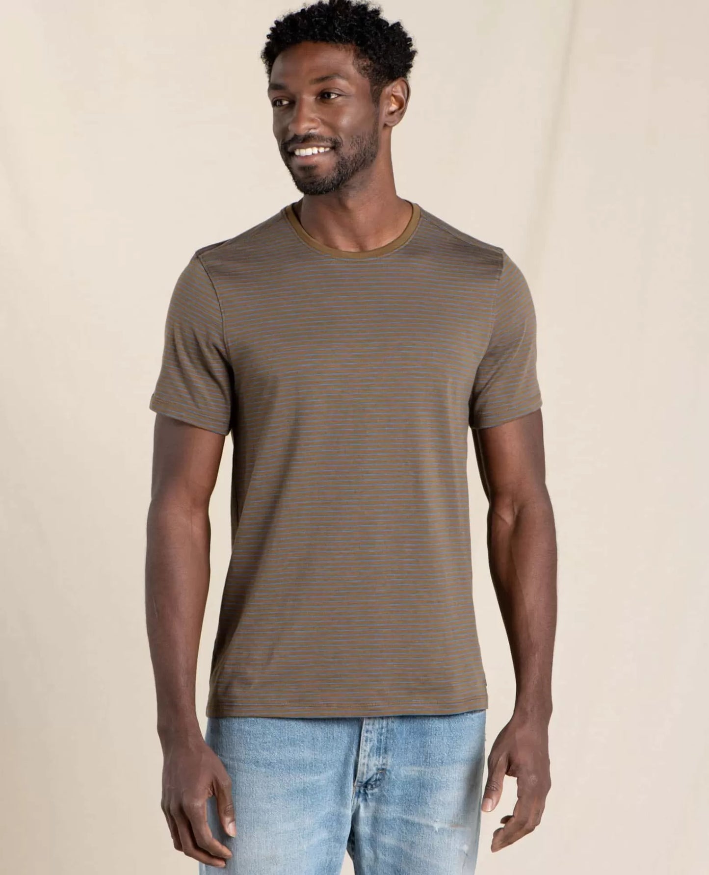 Men's Long Sleeve Crew Neck T-Shirt | Soft Cotton Casual Everyday Basic Tee