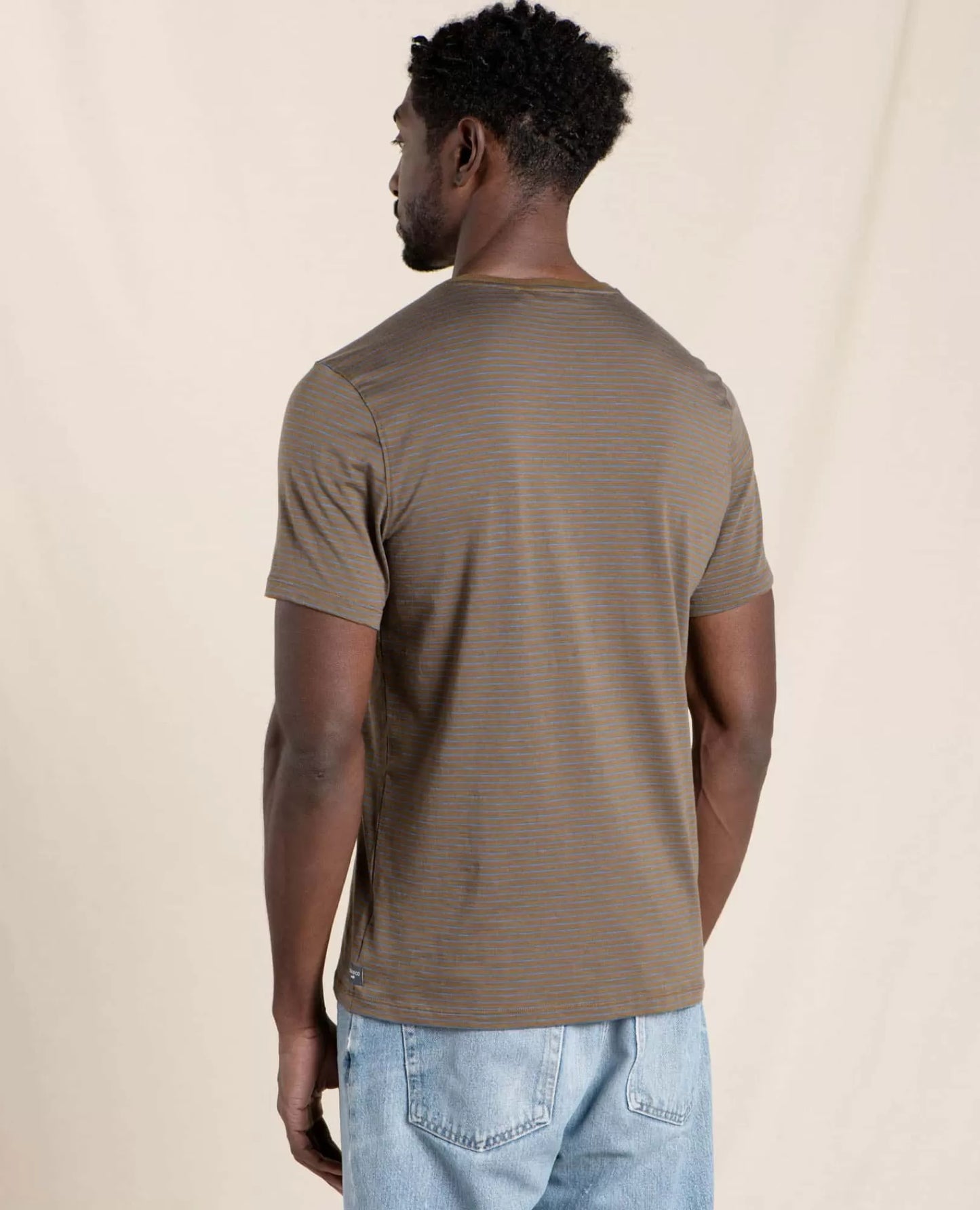 Men's Long Sleeve Crew Neck T-Shirt | Soft Cotton Casual Everyday Basic Tee